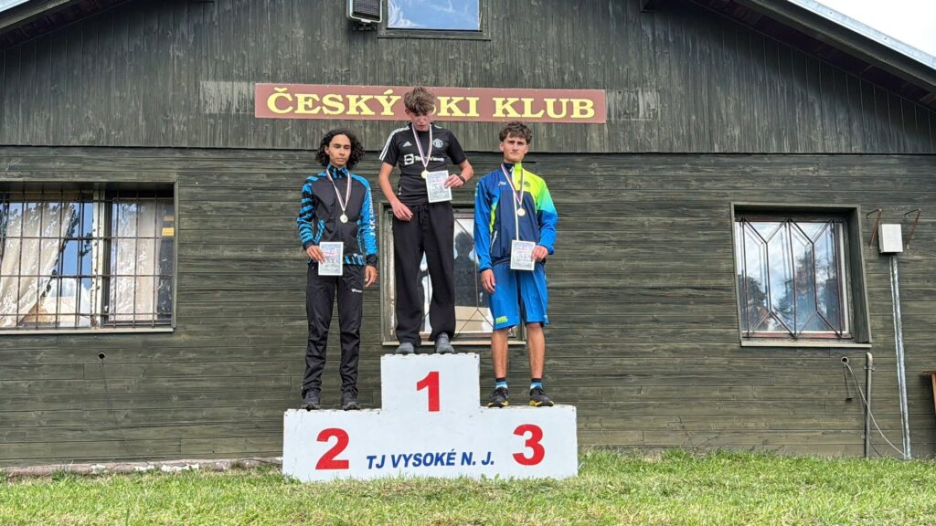 SWSL Lučany na závodě ve Vysokém nad Jizerou – fotografie 3